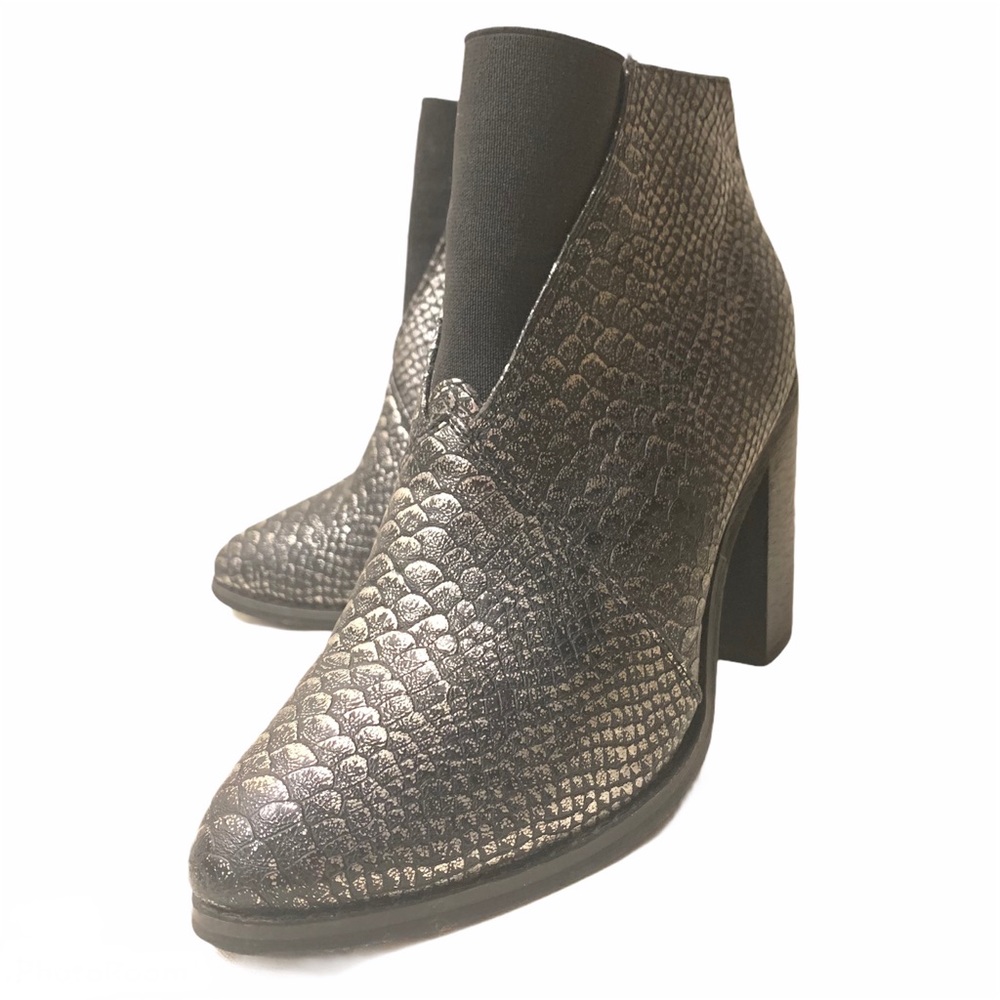 Heeled Boots!
